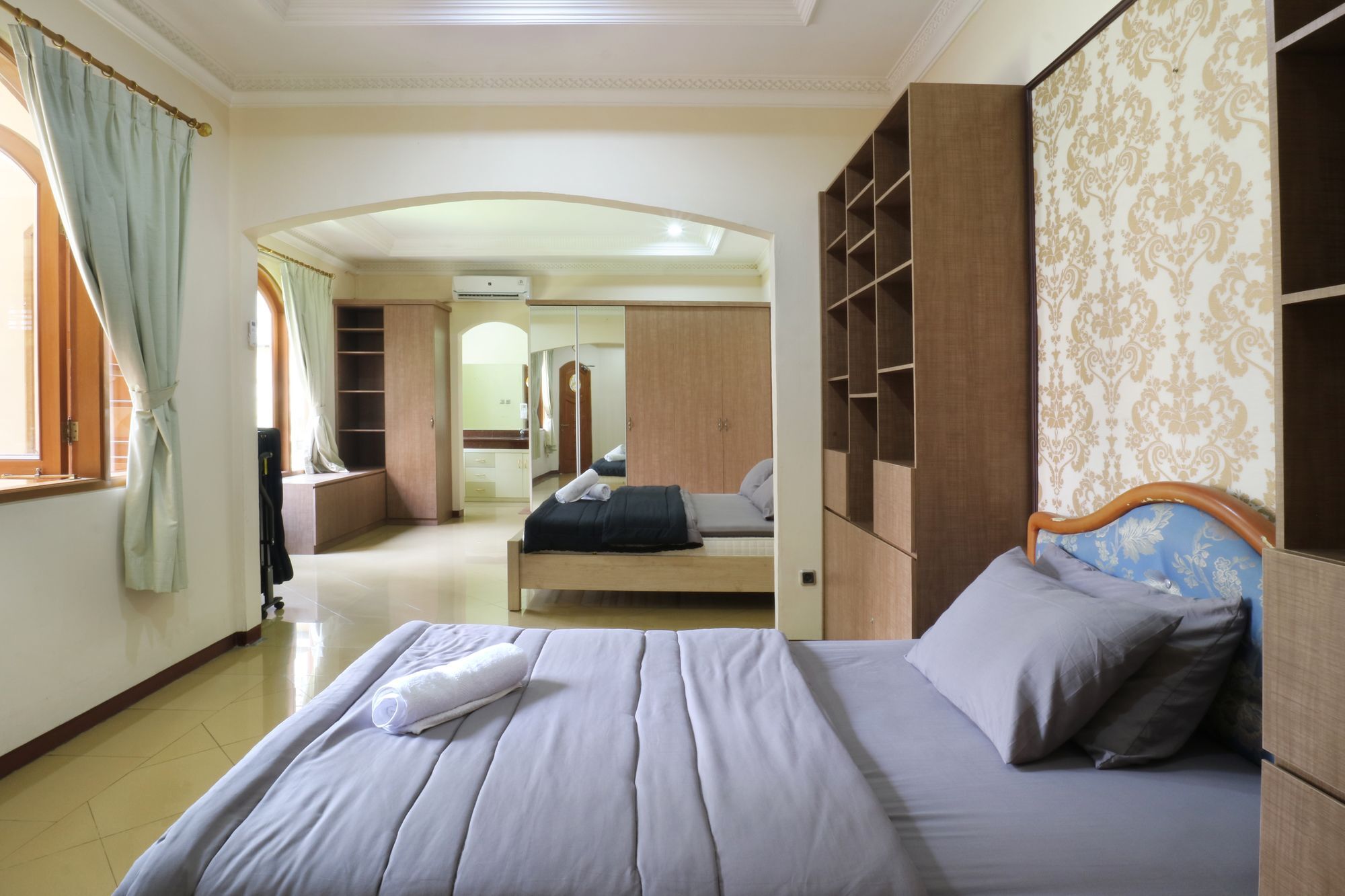 Maharani Guesthouse Tebet Syariah Джакарта Екстер'єр фото